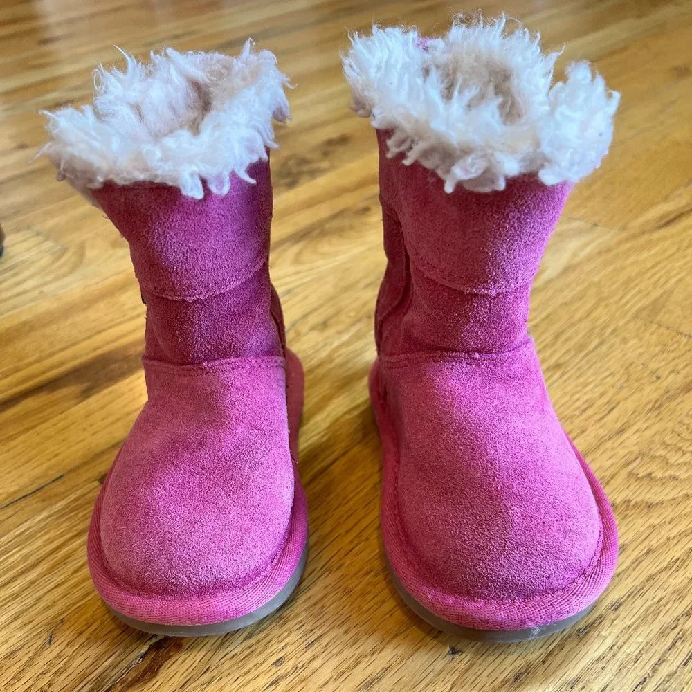 KOOLABURRA by UGG Aribel Short Boot Dark Pink Suede Leather Toddler Girl's 6 - Picture 1 of 6